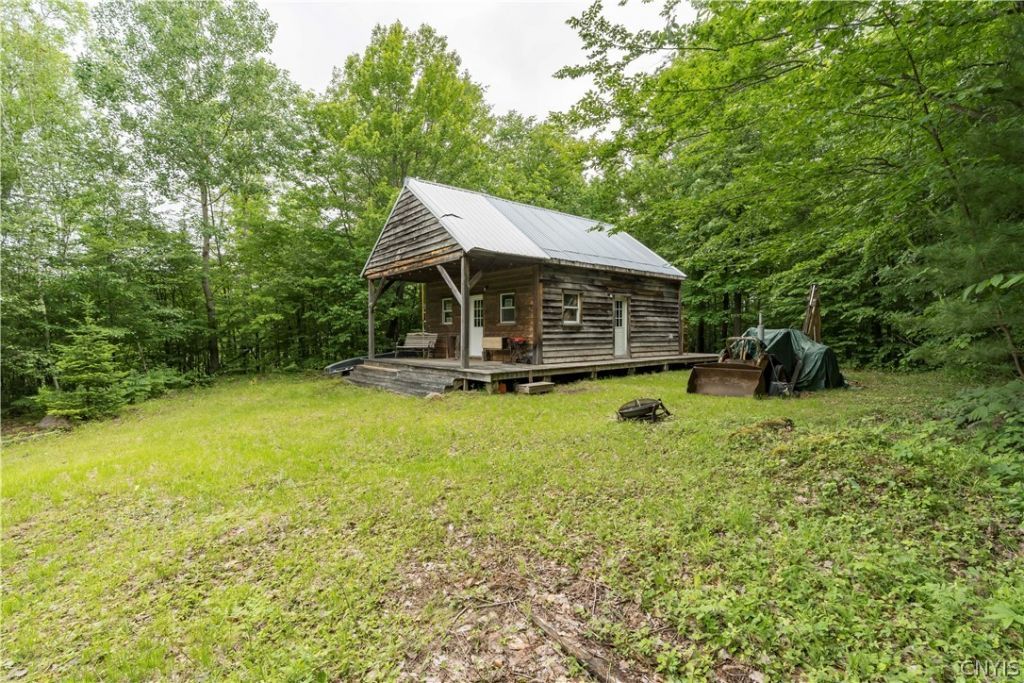6258 Bear Paw Lane, Croghan, NY 13327 Main Photo