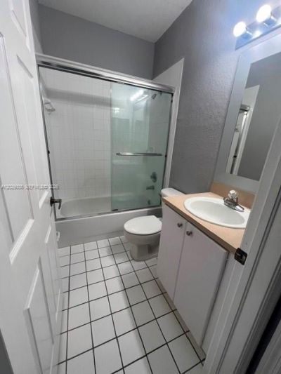 8258 NW 108th Pl , Unit 4-4, Doral, FL 33178 Photo