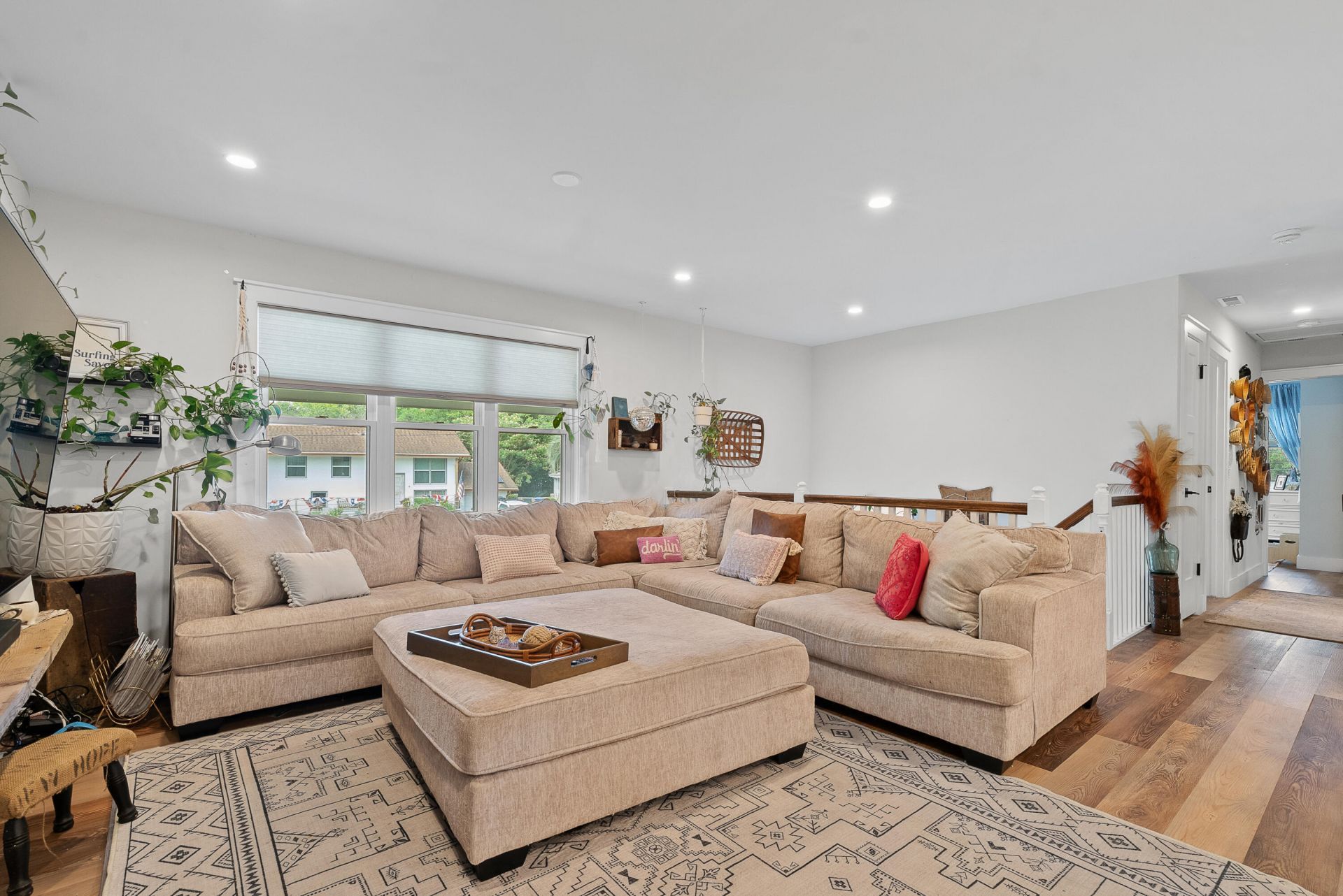 1470 Woodview Lane Photo 9