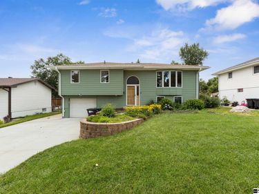 9441 Miami Street, Omaha, NE 68134