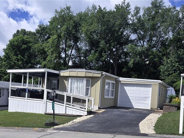 114 Sheffield Drive, Delmont, PA 15626