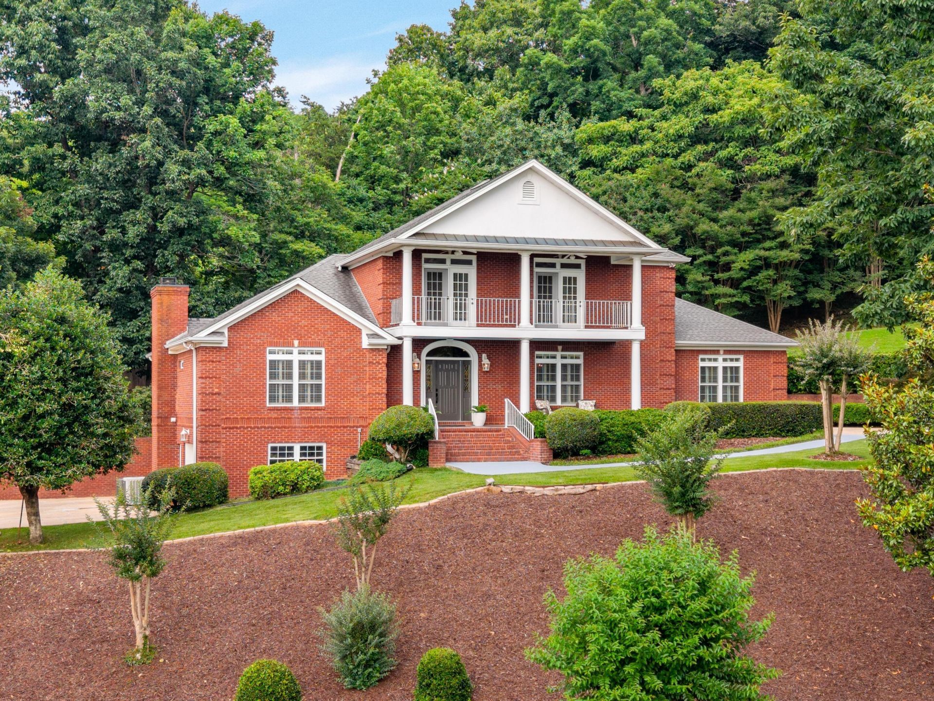 9127 Greystone Valley Drive, Ooltewah, TN 37363 Main Photo