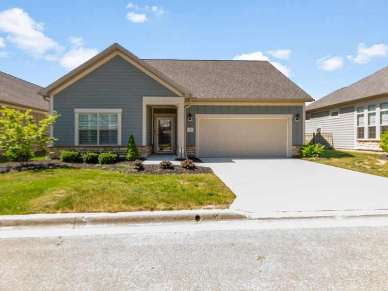7199 Lehman Park Place , Canal Winchester, OH 43110 Photo 2