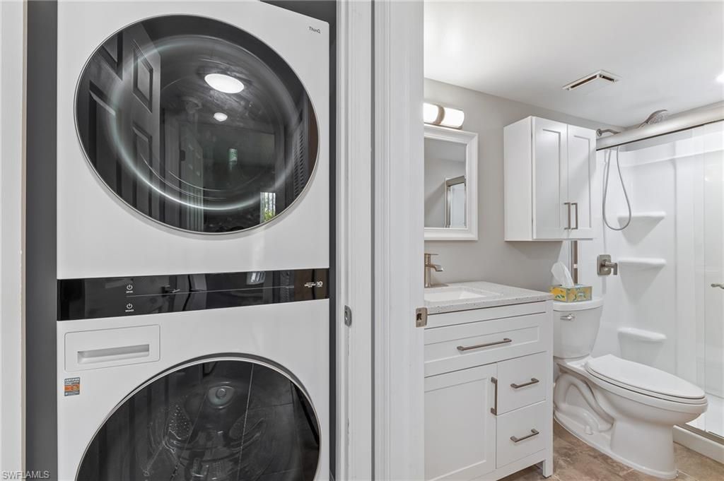 16007 Davis Rd, Unit 511, Fort Myers, FL 33908 Photo