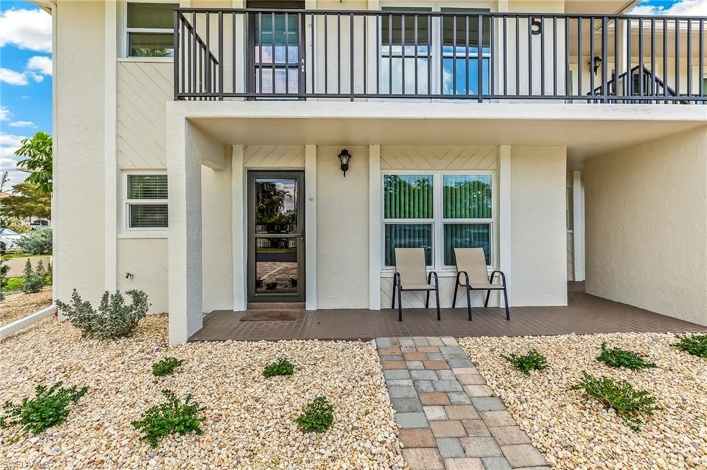 16007 Davis Rd, Unit 511, Fort Myers, FL 33908 Photo