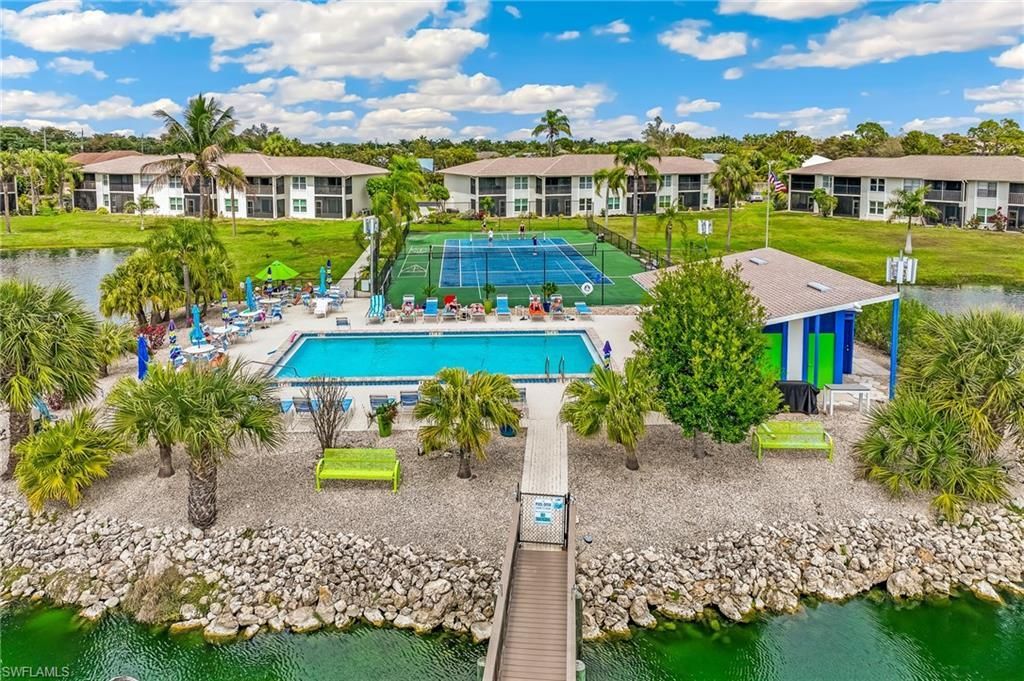16007 Davis Rd, Unit 511, Fort Myers, FL 33908 Photo