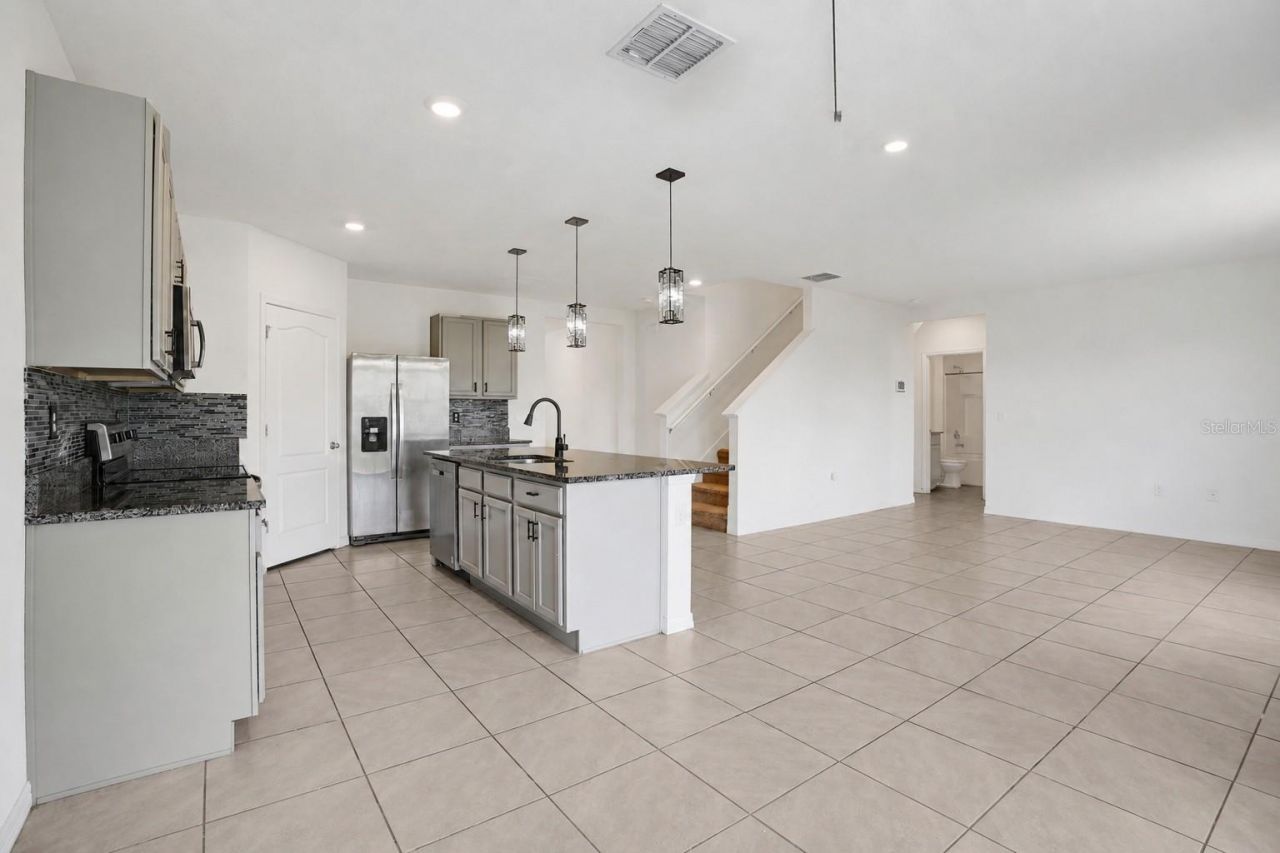11338 Amber Ridge Drive, Zellwood, FL 32798 Photo