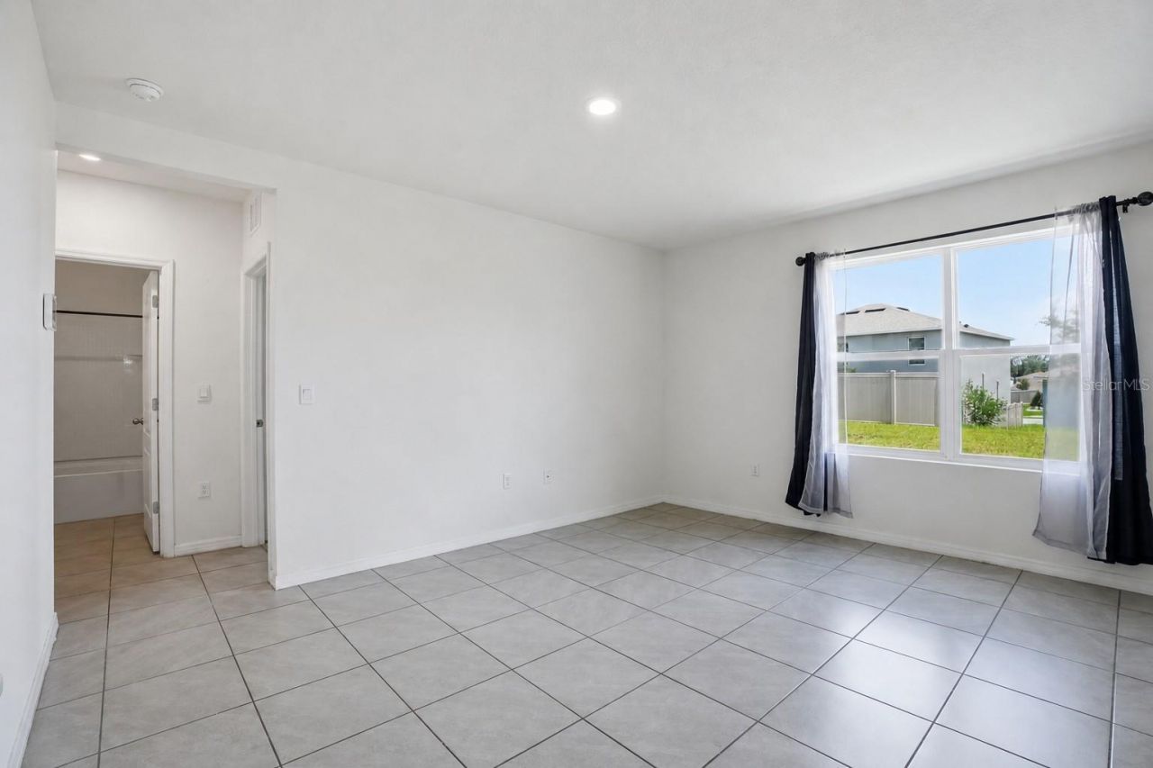 11338 Amber Ridge Drive, Zellwood, FL 32798 Photo