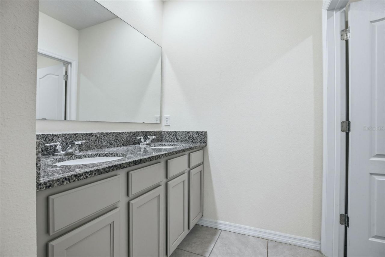 11338 Amber Ridge Drive, Zellwood, FL 32798 Photo
