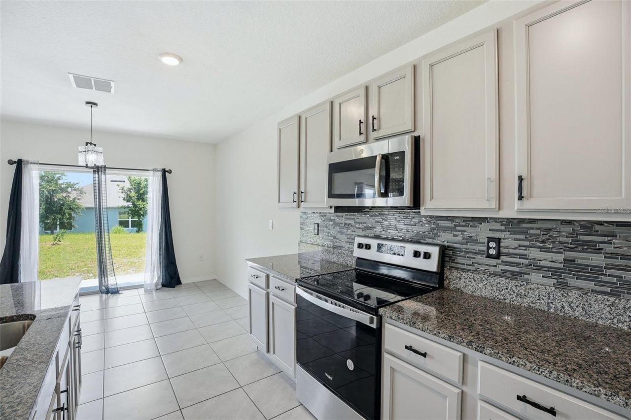 11338 Amber Ridge Drive, Zellwood, FL 32798 Photo