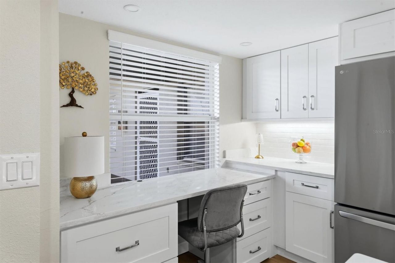 9320 Clubside Circle, Unit 2209, Sarasota, FL 34238 Photo