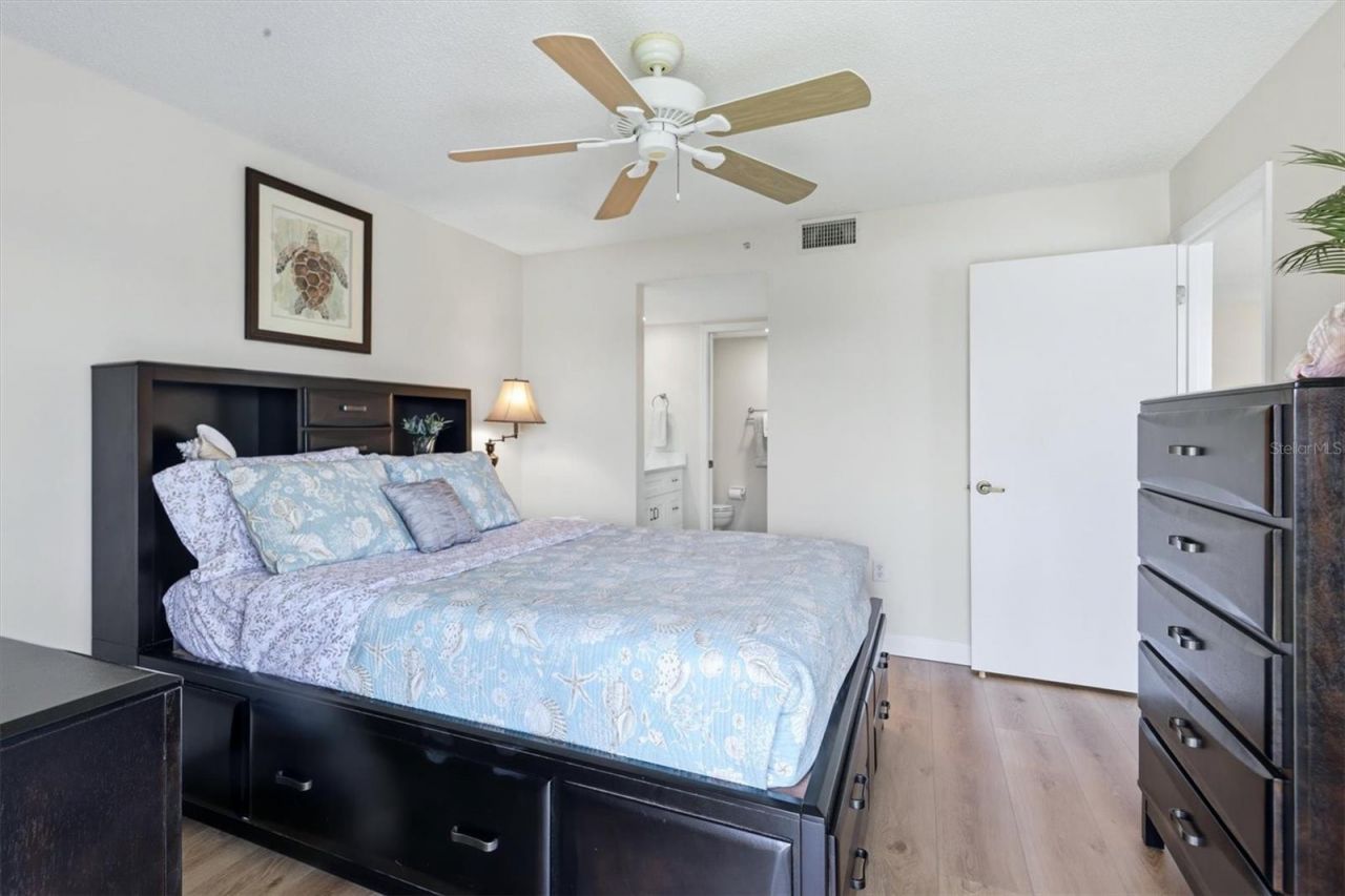 9320 Clubside Circle, Unit 2209, Sarasota, FL 34238 Photo