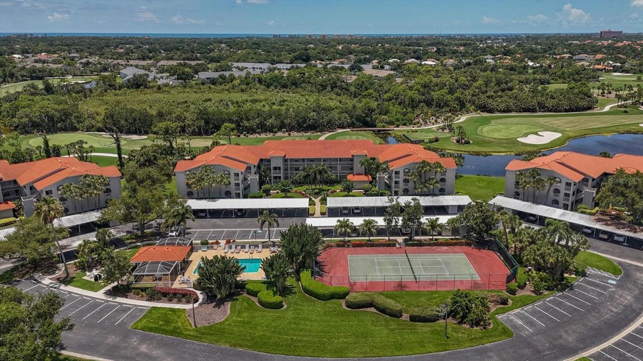 9320 Clubside Circle, Unit 2209, Sarasota, FL 34238 Photo