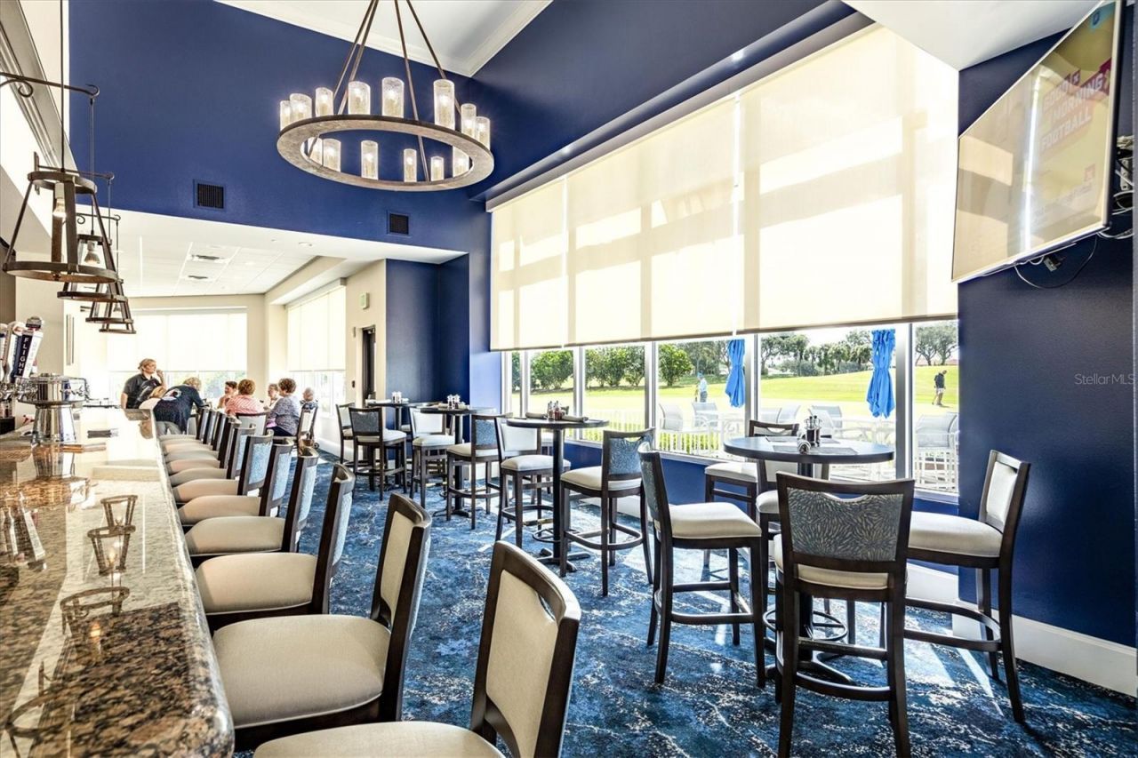 9320 Clubside Circle, Unit 2209, Sarasota, FL 34238 Photo