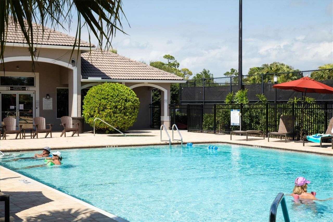 9320 Clubside Circle, Unit 2209, Sarasota, FL 34238 Photo