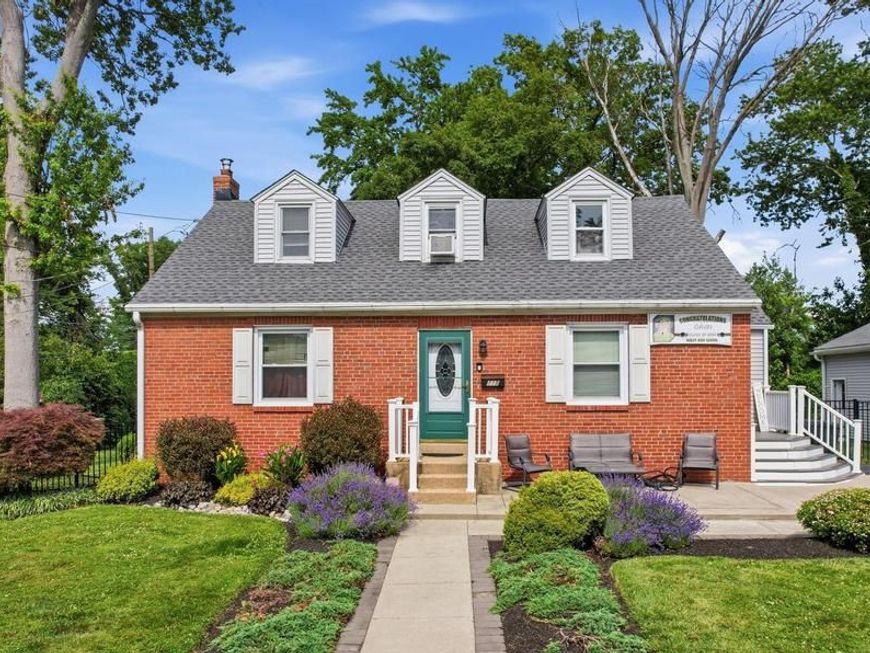 418 Buchanan Avenue, Folsom, PA 19033 Main Photo