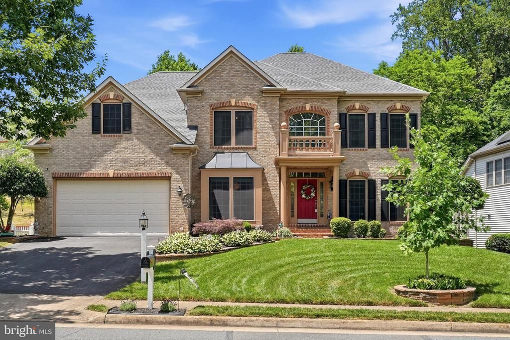 16524 Hayes Lane, Woodbridge, VA 22191 Main Photo