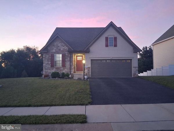 316 HOLLYHOCK DRIVE, MANCHESTER, PA 17345