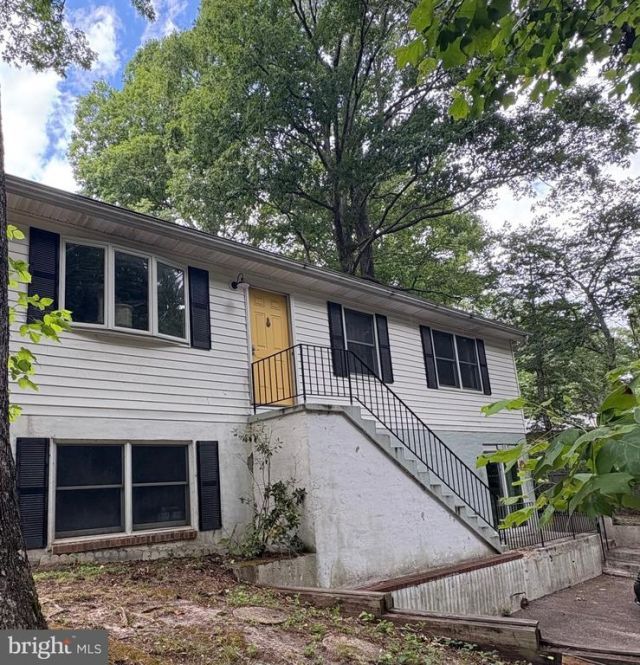 5885 VALLEY, SAINT LEONARD, MD 20685