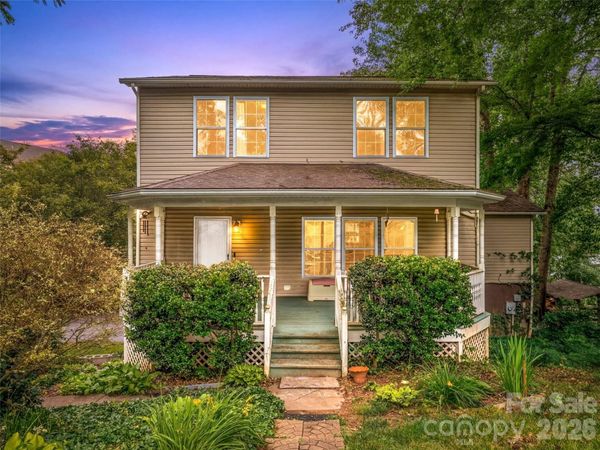 17 Captains Drive , Candler, NC 28715