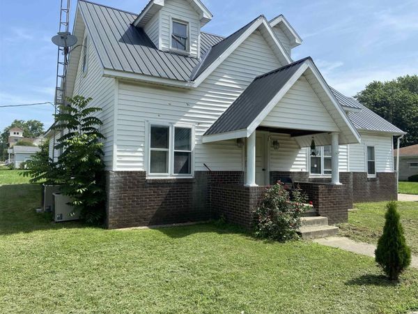 290 W Prarie Street, Lyons, IN 47443
