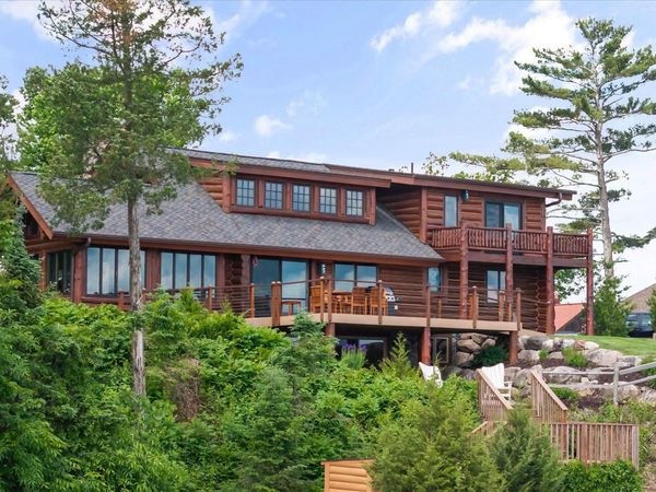 7492 Old Whiskey Road , Pequot Lakes, MN 56472