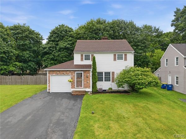 108 Ormsby Drive, Syracuse, NY 13219