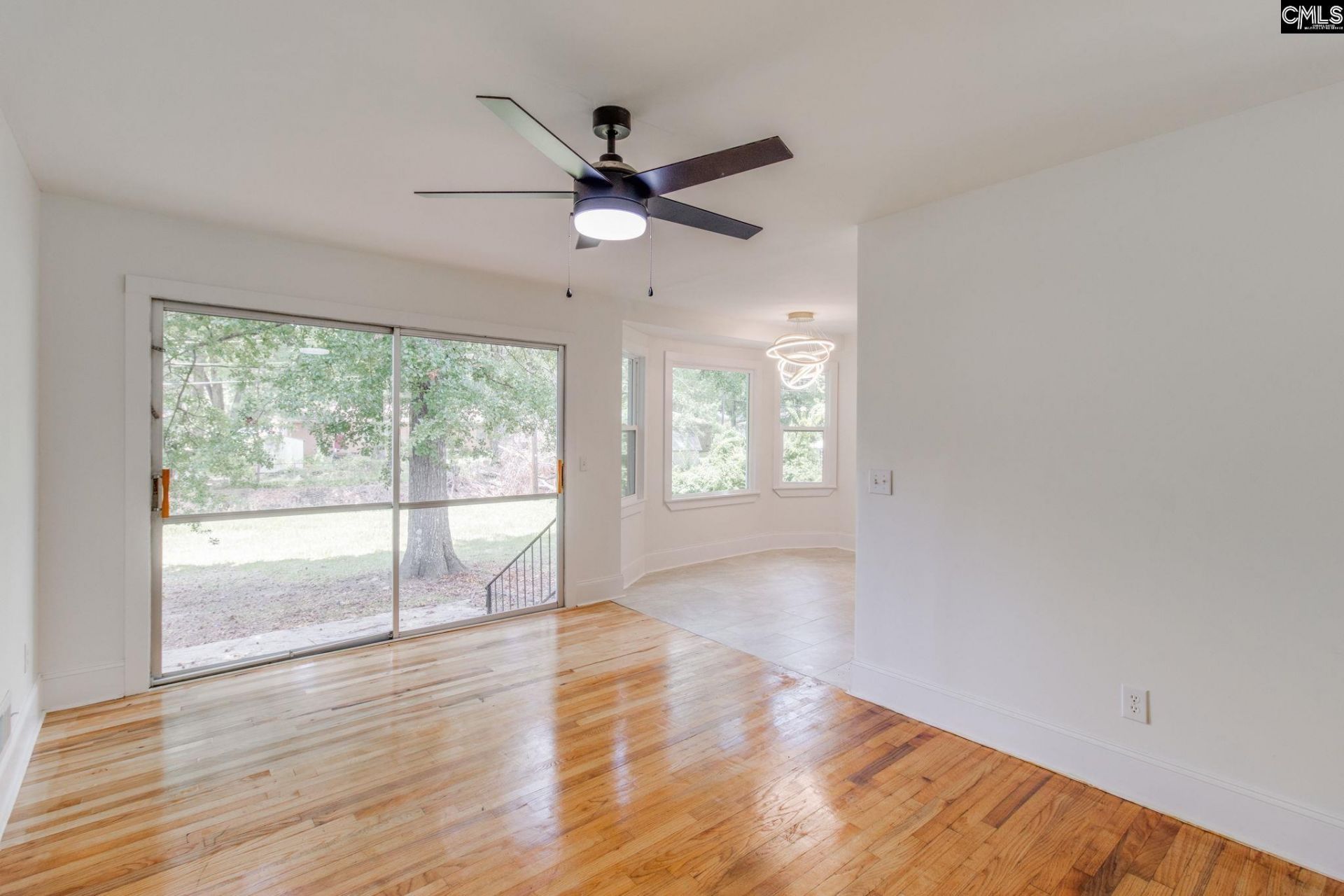 916 Newnham Drive Photo 13