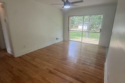 916 Newnham Drive  photo 4