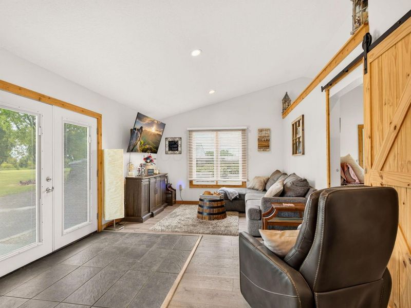 5519 Durrett Road, Orient, OH 43146 Photo 9