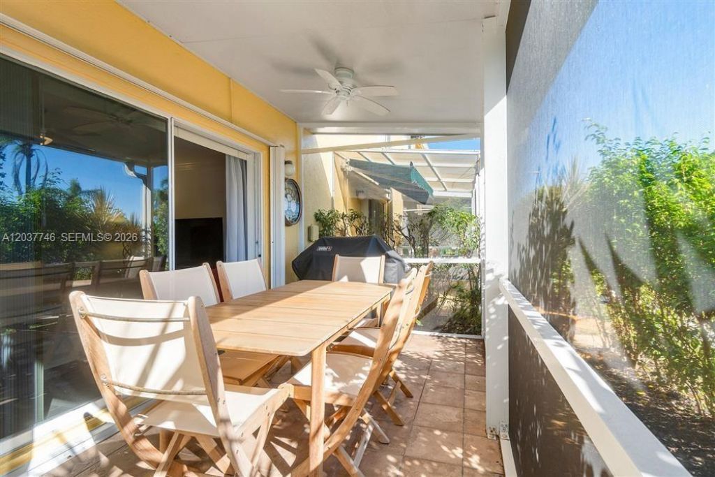 234 Waterside Dr , Unit 234, Hypoluxo, FL 33462 Photo