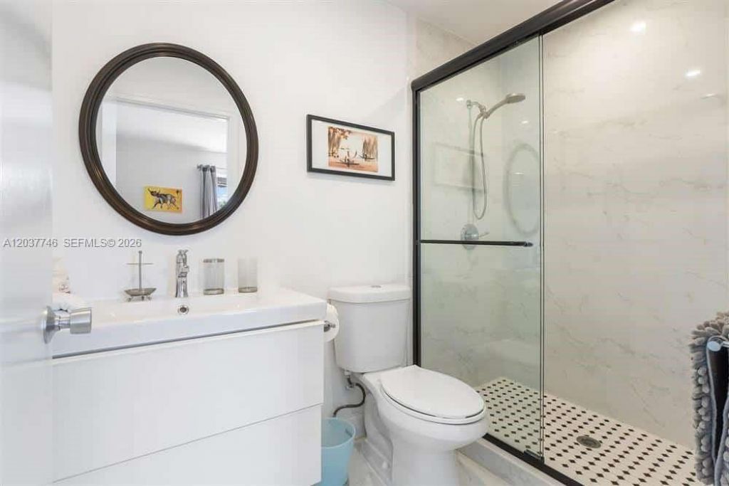 234 Waterside Dr , Unit 234, Hypoluxo, FL 33462 Photo