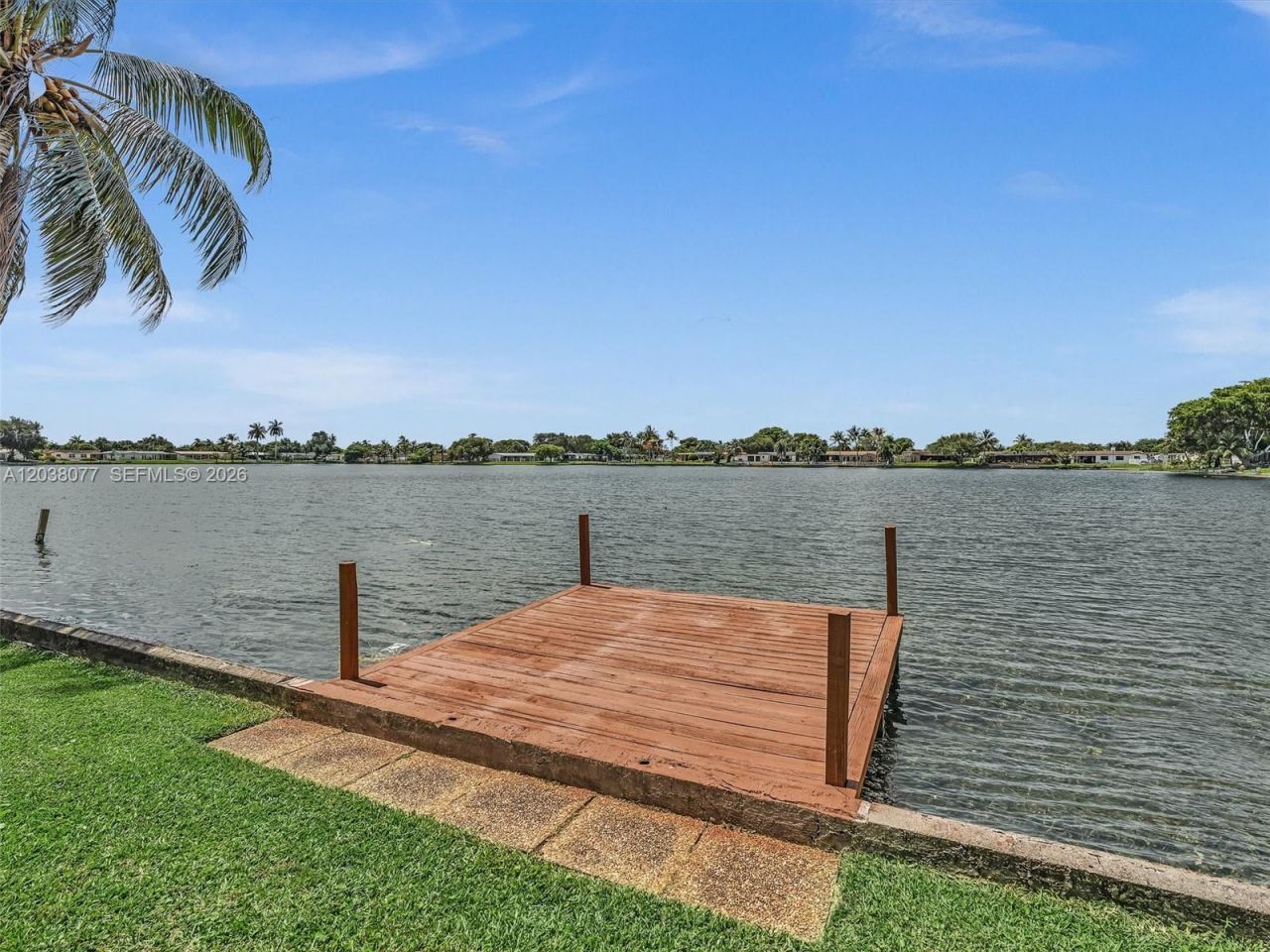 8740 Pasadena Blvd , Pembroke Pines, FL 33024 Photo