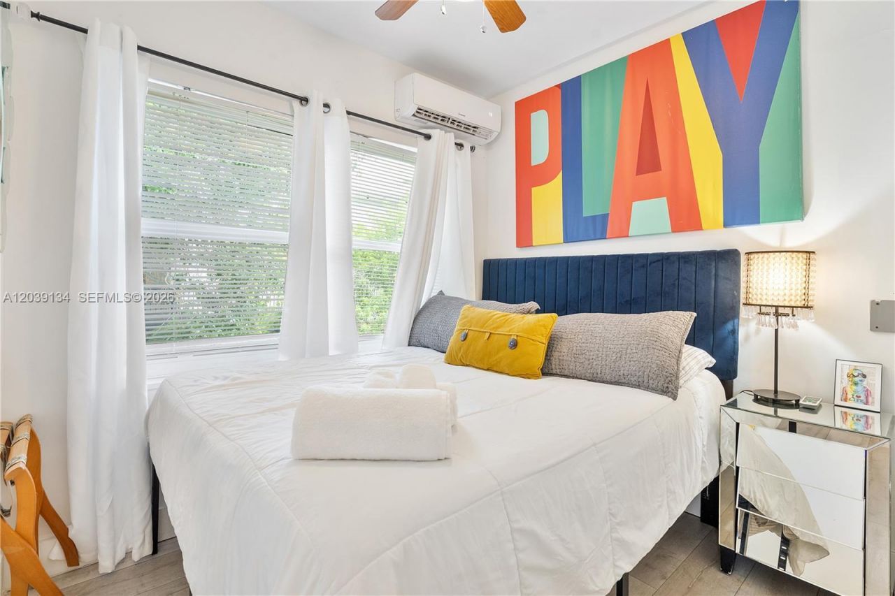 8270 NE 1st Pl , Unit 3, Miami, FL 33138 Photo