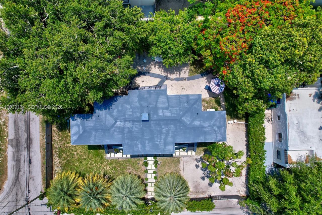 8270 NE 1st Pl , Unit 3, Miami, FL 33138 Photo