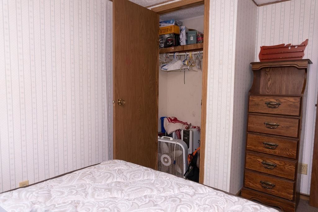1175 Pond View Dr.  Photo 14