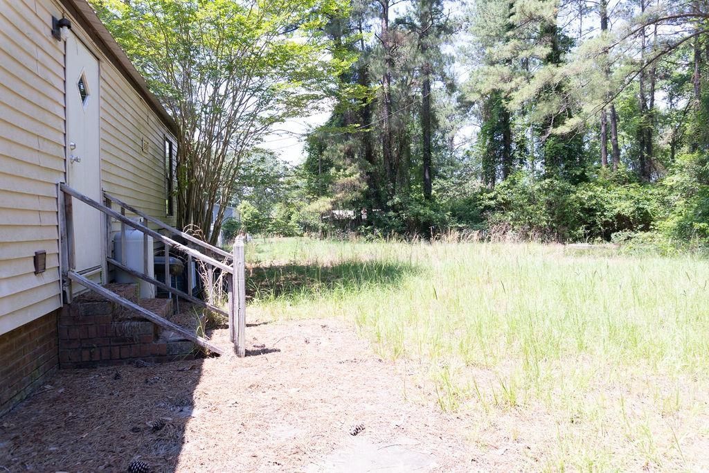 1175 Pond View Dr.  Photo 19
