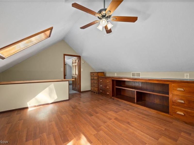 4905 Pinewood Drive, Sheffield Lake, OH 44054 Photo 26