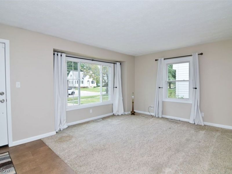 1190 Belrose Avenue, Mayfield Heights, OH 44124 Photo 10