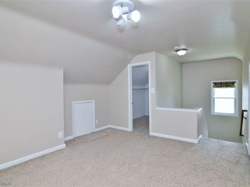 1190 Belrose Avenue, Mayfield Heights, OH 44124 Photo 4