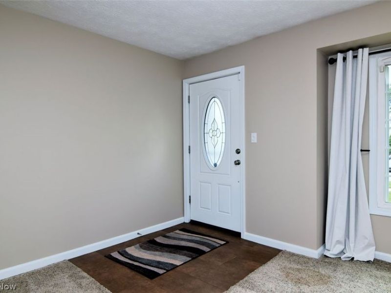 1190 Belrose Avenue, Mayfield Heights, OH 44124 Photo 5