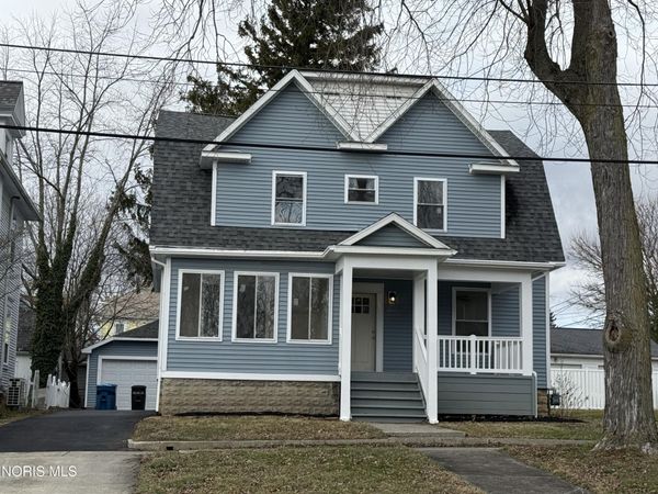 318 S Park Avenue, Fremont, OH 43420