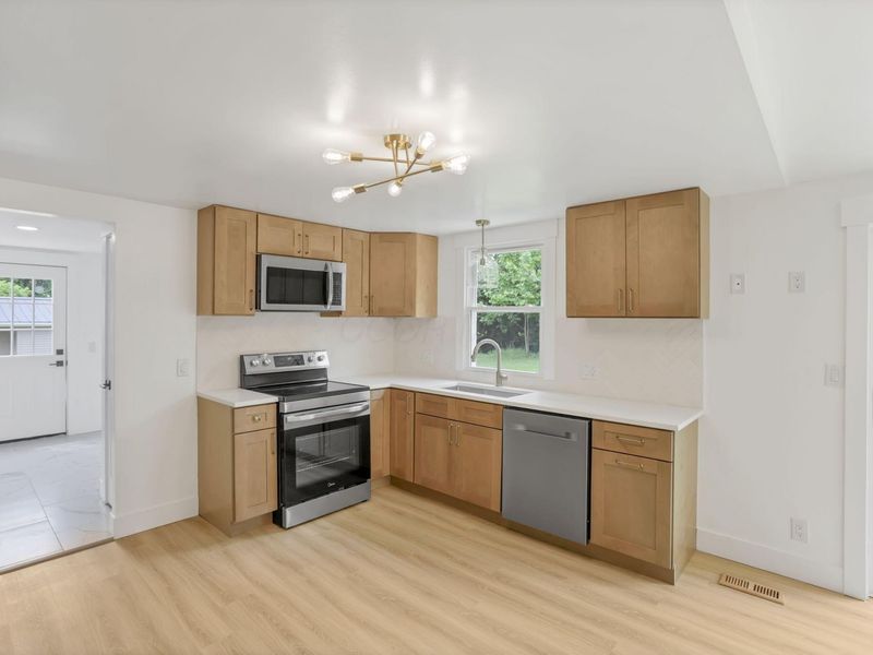 357 S Delaware Street, Mount Gilead, OH 43338 Photo 16