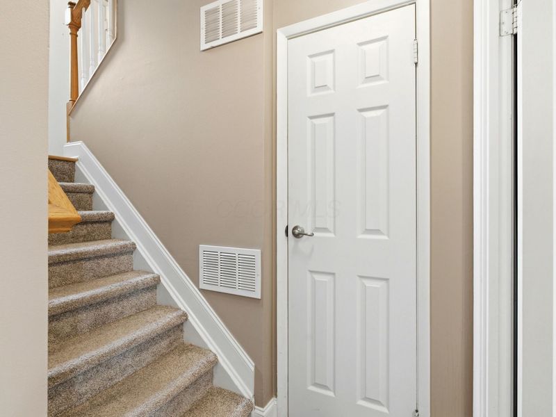 1375 Bluff Avenue, Unit B, Columbus, OH 43212 Photo 11