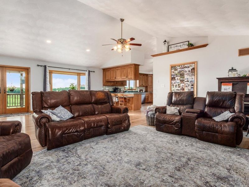10550 County Rd 53 Road , Somerset, OH 43783 Photo 14