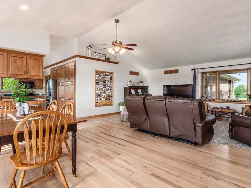 10550 County Rd 53 Road , Somerset, OH 43783 Photo 20