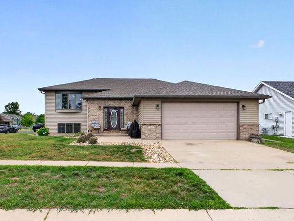205 10th Avenue SE, Kasson, MN 55944