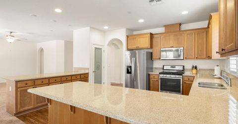 714 Elk Hills Dr, Galt, CA 95632 Photo