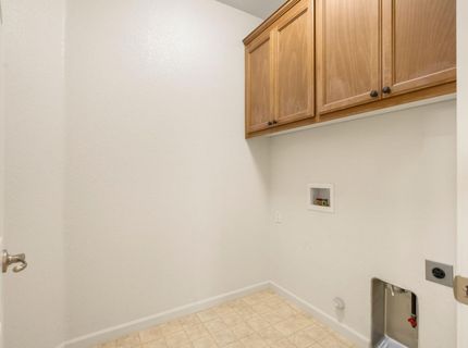 714 Elk Hills Dr, Galt, CA 95632 Photo