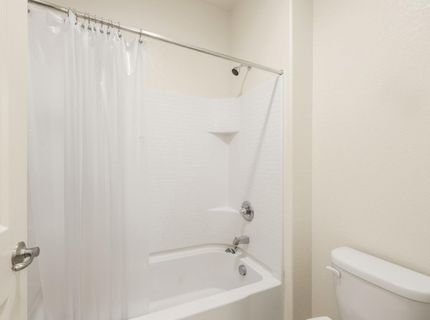 714 Elk Hills Dr, Galt, CA 95632 Photo